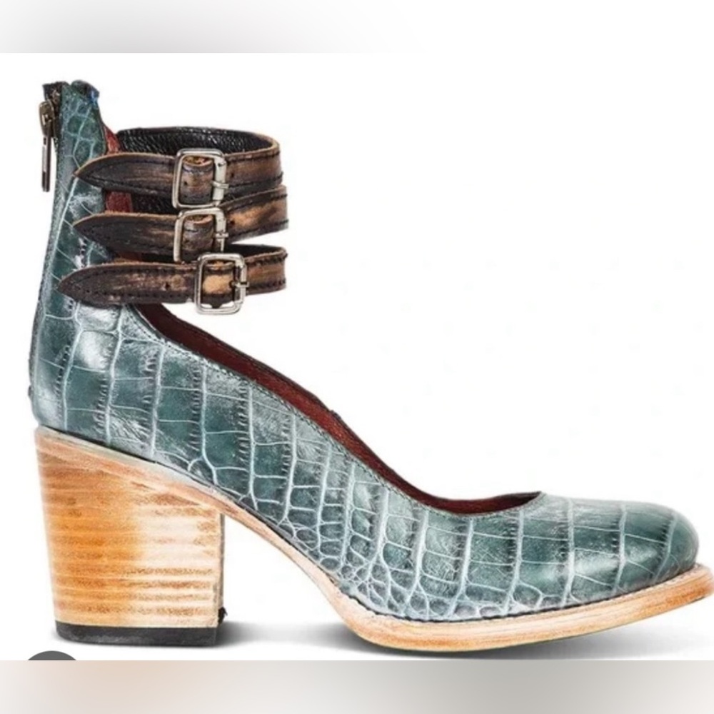 NEW Freebird Randi in Turquoise Croc, Size 8 - Picture 2 of 8